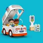 10447 - Duplo - Ambulance & Driver