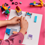 11026 - Classic - White Baseplate