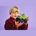 76312-The Hulk Truck vs. Thanos