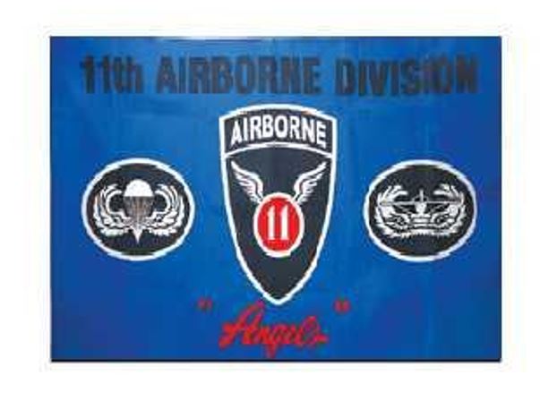 FLAG AIRBORNE INDOOR WALL 5x3